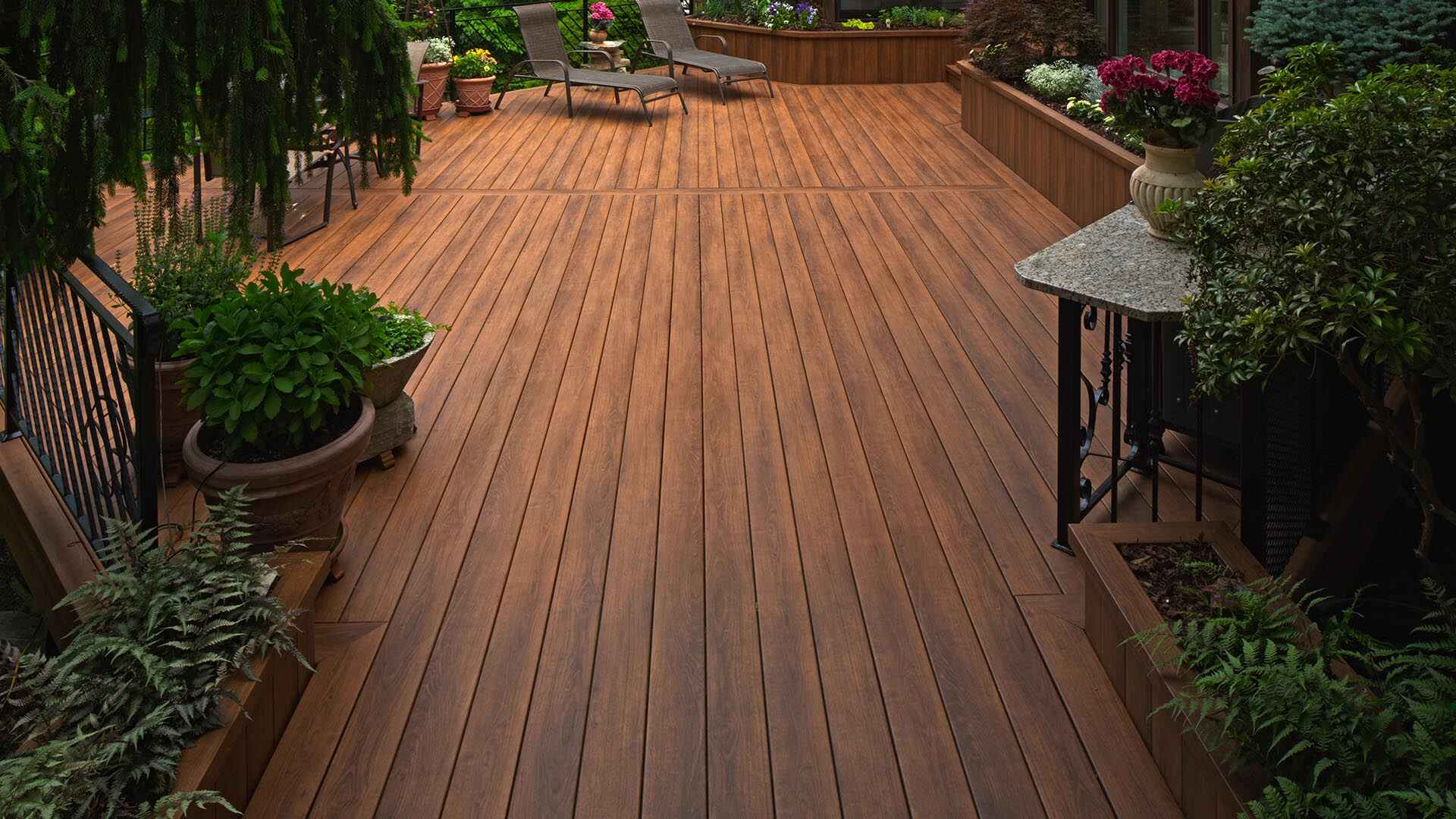 Zuri Square Pecan Composite Decking